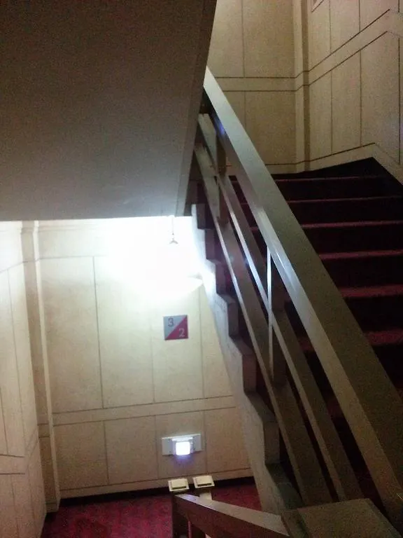 New Boolim Tourist Hotel Seul 2*,